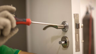 Commercial Locksmith at 91505 Burbank, California